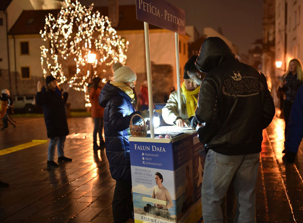 Petiční akce v Bratislavě