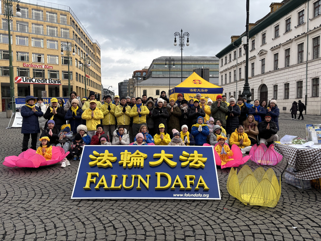 Společná fotografie praktikujících