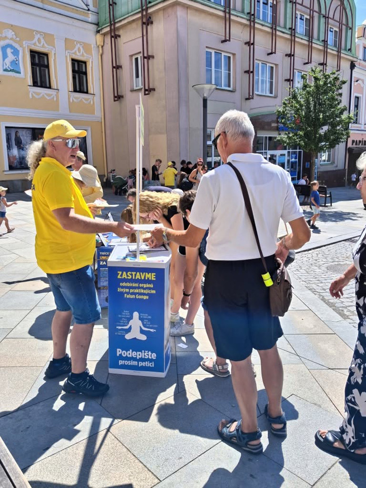 Petiční akce v Havlíčkově Brodě Petiční akce v Havlíčkově Brodě